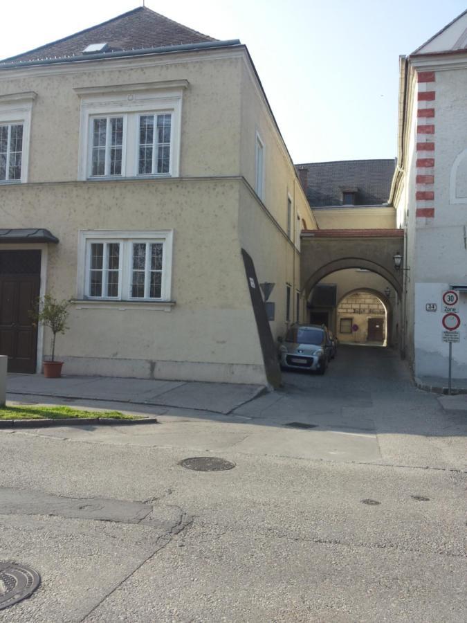 Ferienwohnung In Krems-Stein/Donau Экстерьер фото